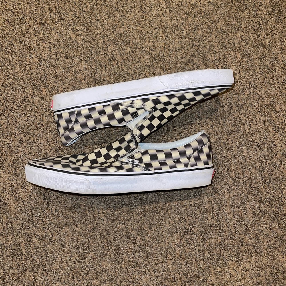 Vans - Picture 3 of 5